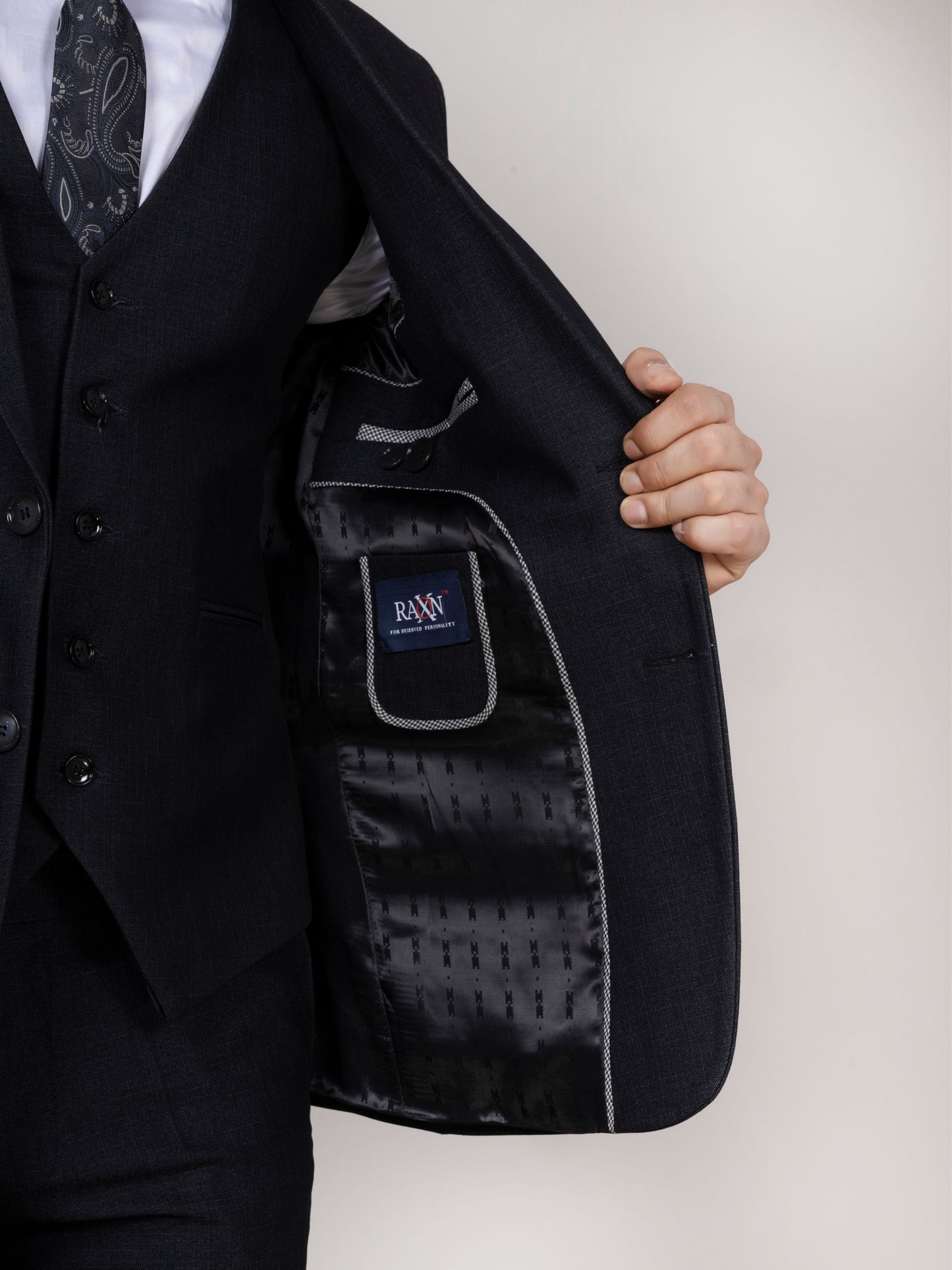 Elevate Your Style with a Premium 3-Piece Men's Suit