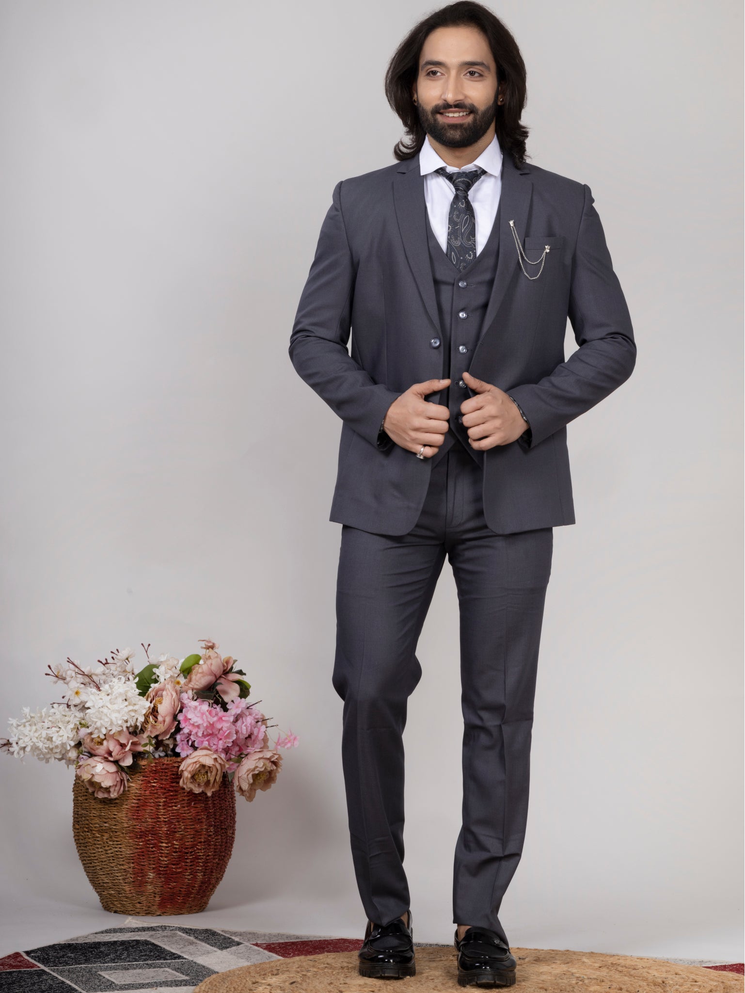 Premium Men’s Grey 3-Piece Suit with Waistcoat – Formal & Wedding Wear | Raxon®