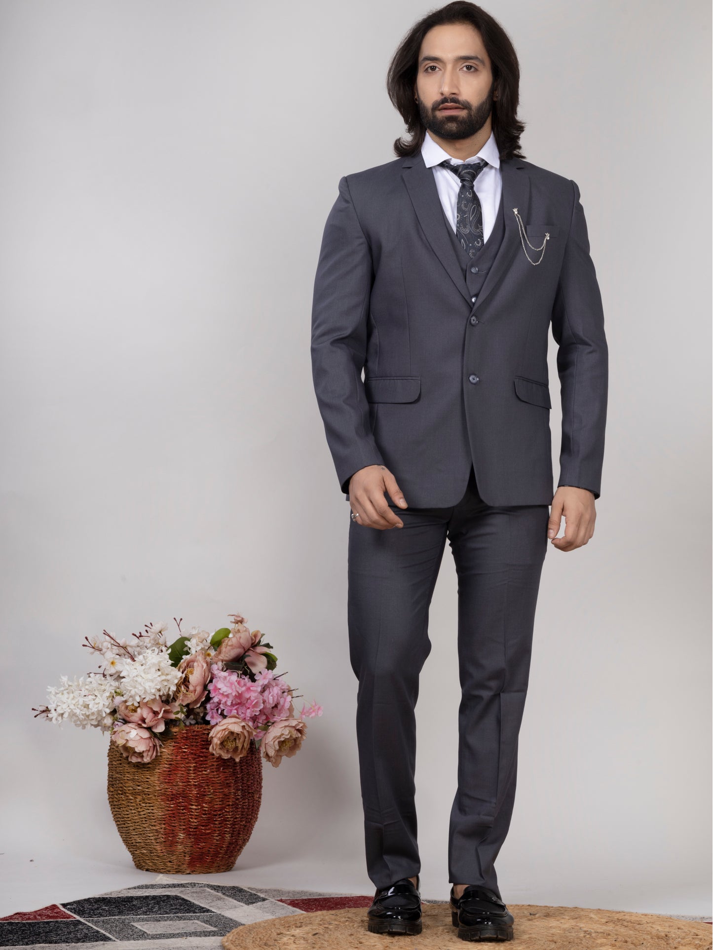 Premium Men’s Grey 3-Piece Suit with Waistcoat – Formal & Wedding Wear | Raxon®