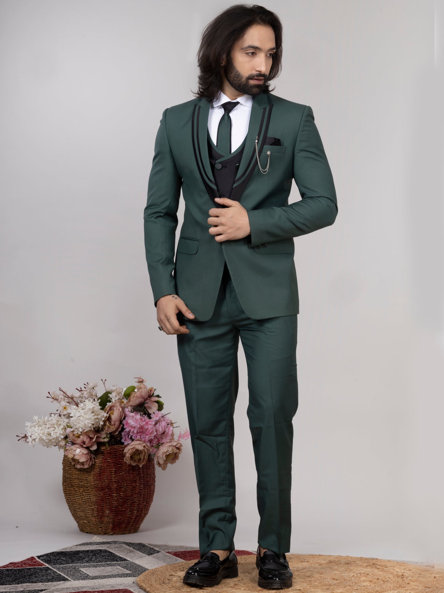 Premium Men’s Green 3-Piece Suit with Black Lapel – Wedding & Party Wear | Raxon®