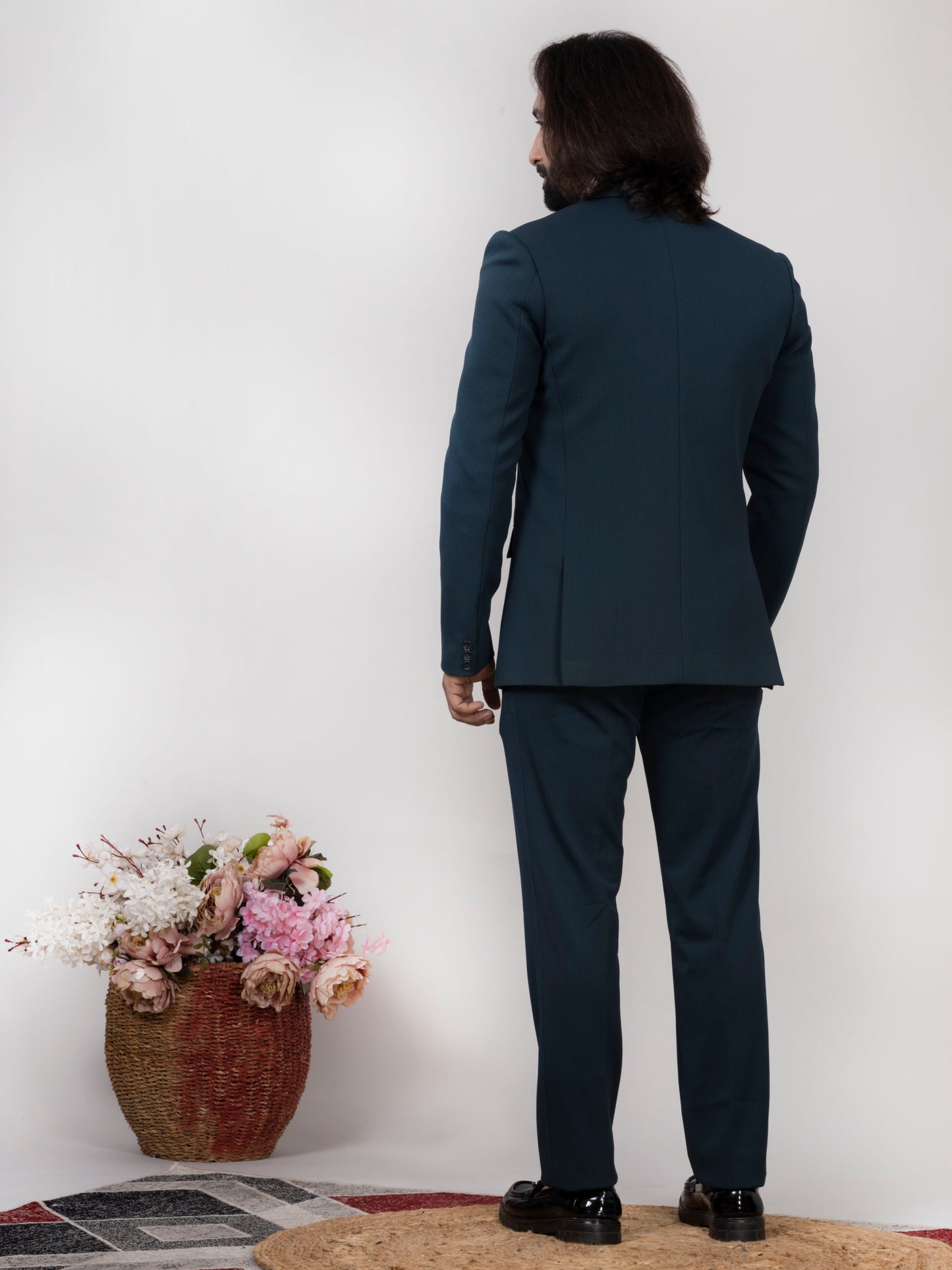 Raxon Men’s Peacock Suit