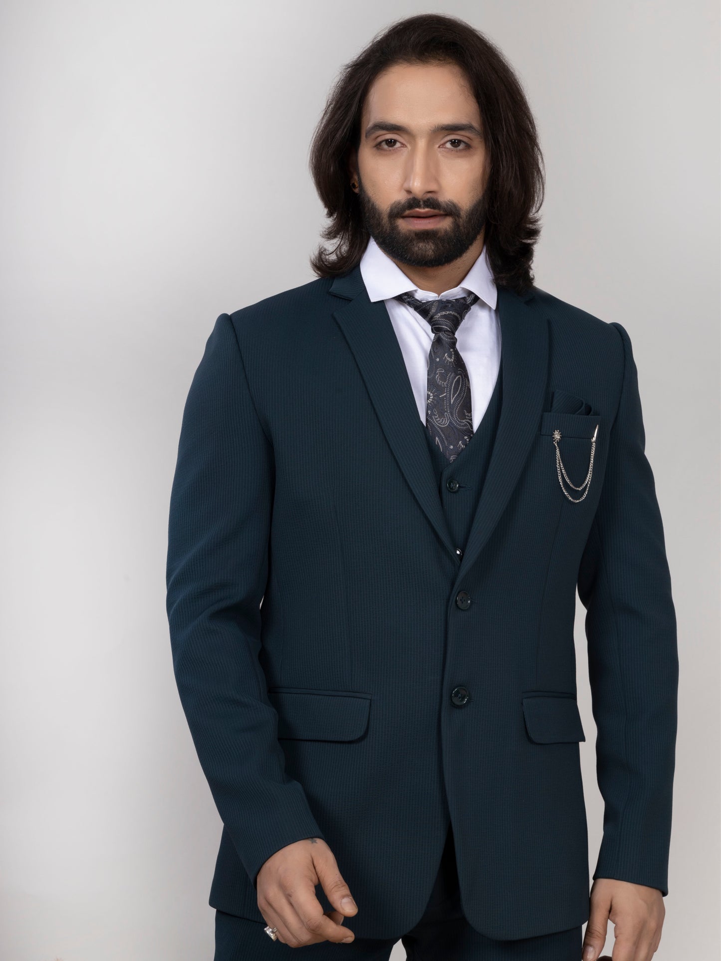 Raxon Men’s Peacock Suit