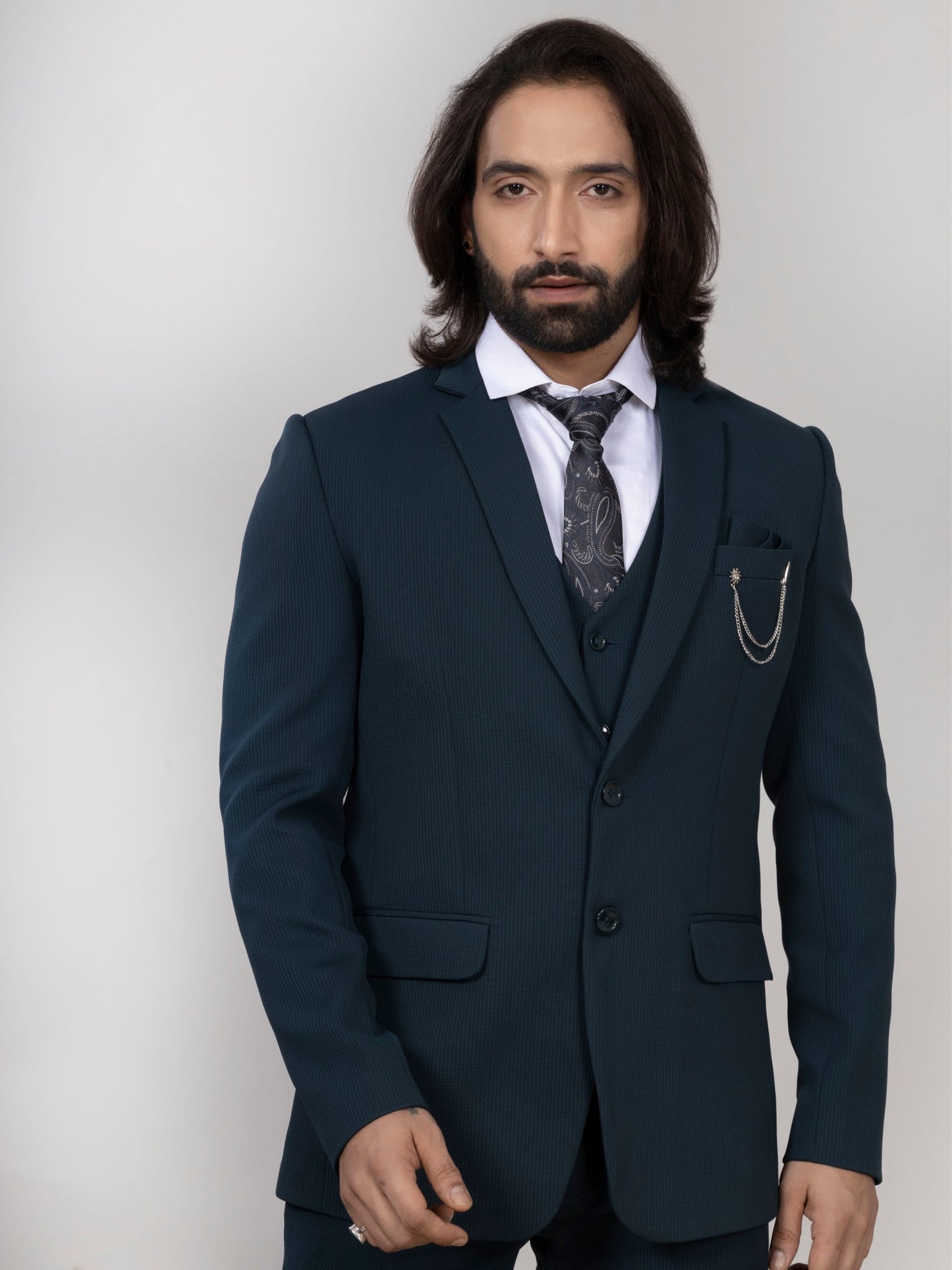 Raxon Men’s Peacock Suit