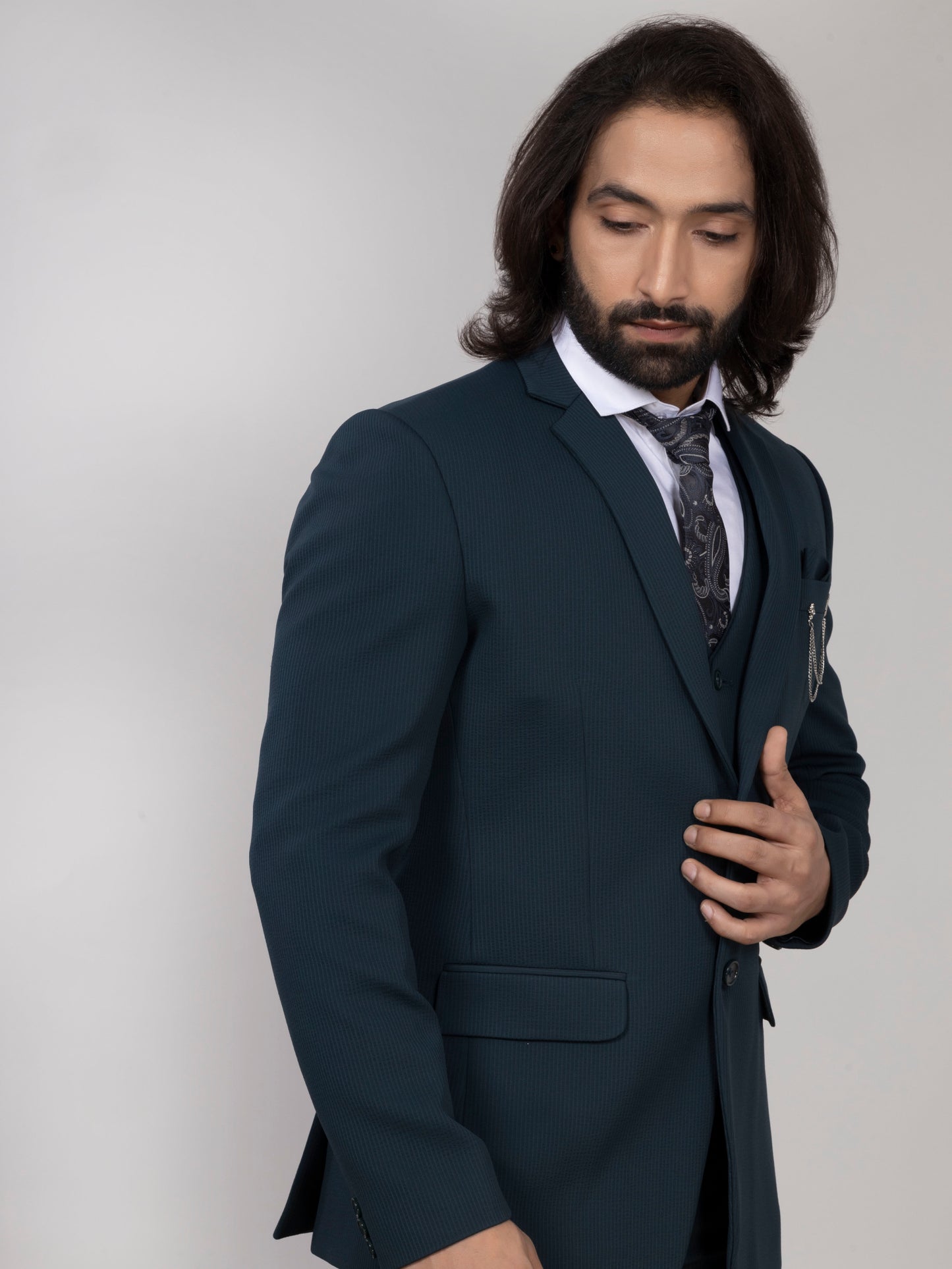 Raxon Men’s Peacock Suit